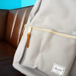 「HERSCHEL(ハーシェル)」のグレーリュック