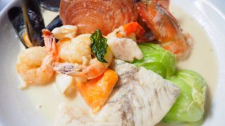 ケアンズの『the Raw Prawn』