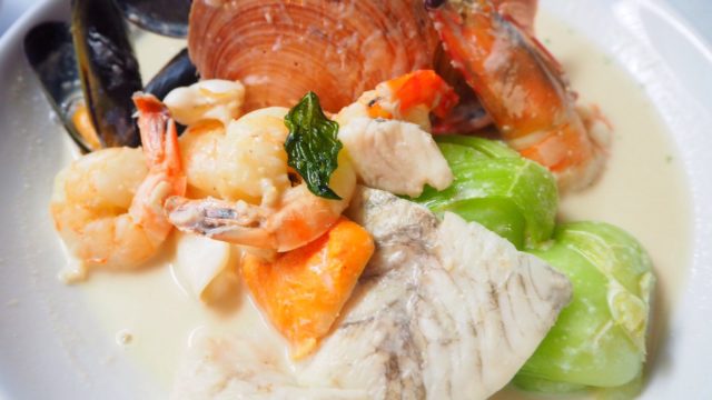 ケアンズの『the Raw Prawn』