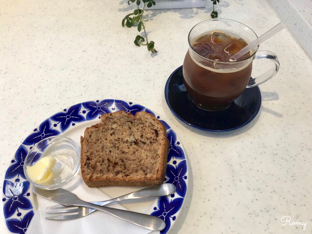 逗子のカフェ「ブリーザーコーヒー(BREATHER COFFEE)」