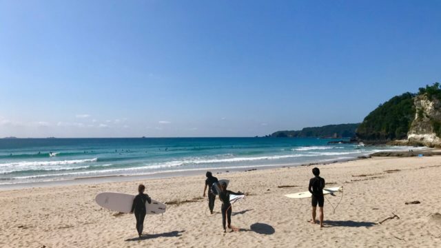 伊豆・下田のサーフポイント「多々戸浜」