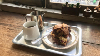 マフィンとコーヒー